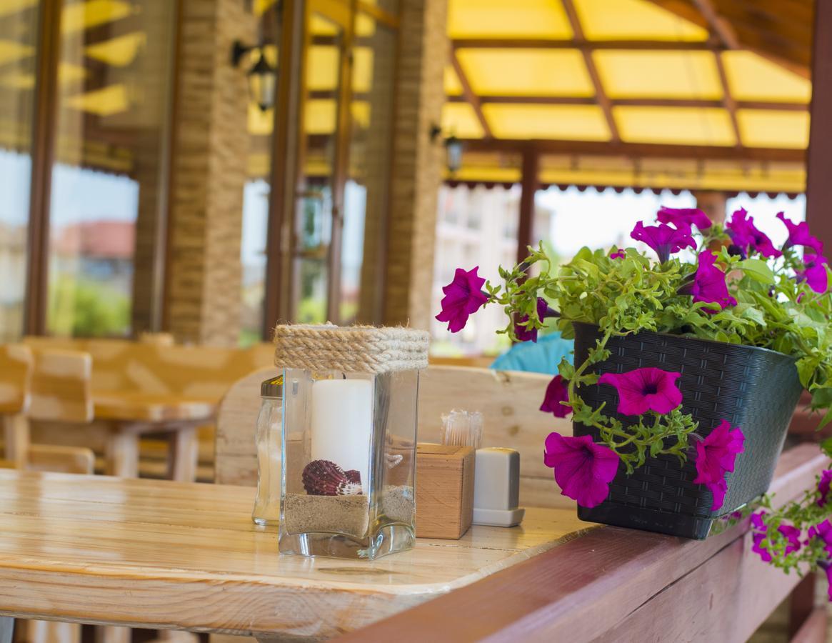 Kovcheg Hotel Zatoka Extérieur photo